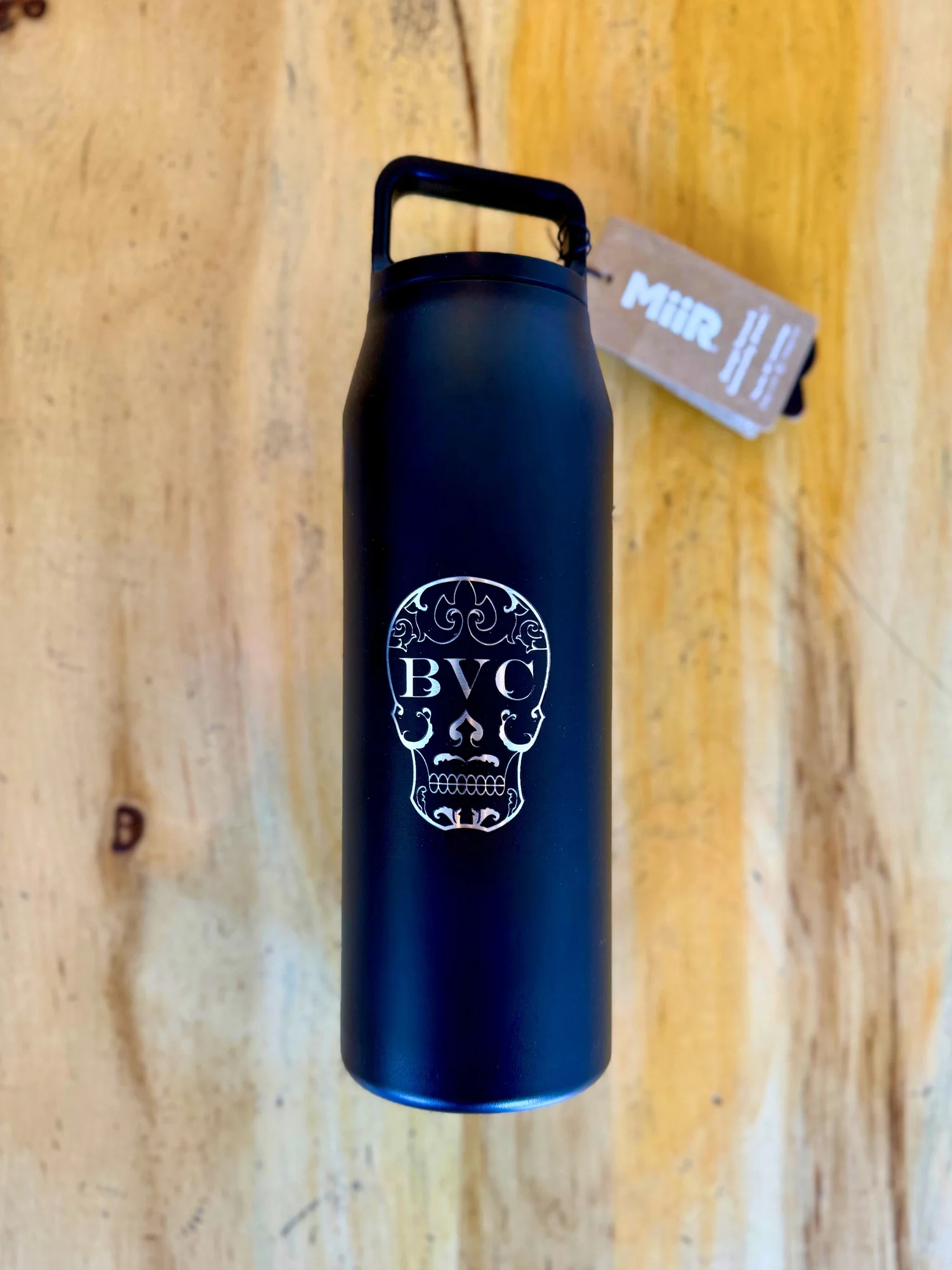 32oz MIIR WATER BOTTLE — Black Velvet Coffee